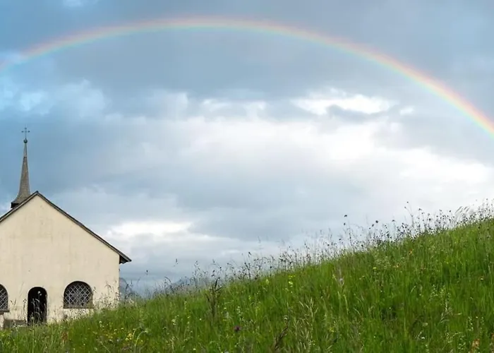 Komplettes Mit 10 Zimmern *