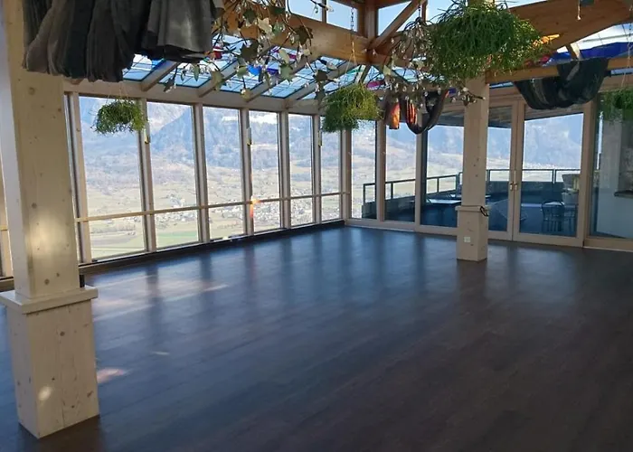 Gesamte Schloss Wartenstein Mit Allen 10 Zimmern Mit Bad Und Dem Restaurant Villa Bad Ragaz