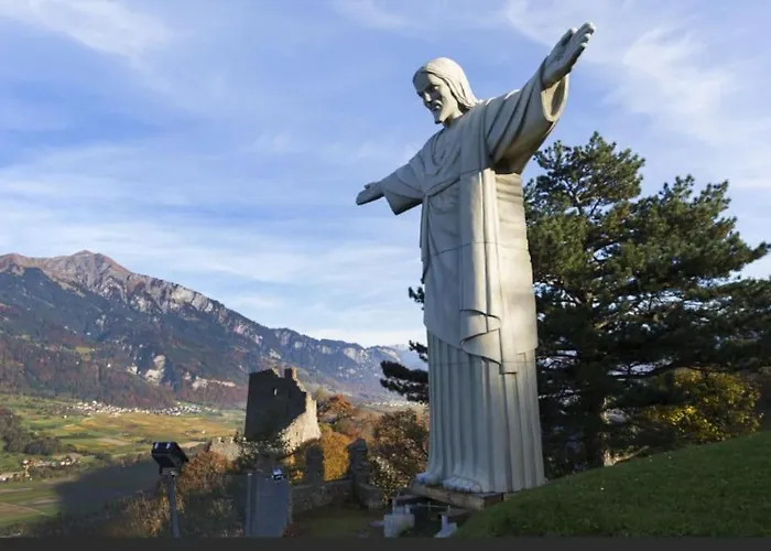 Gesamte Schloss Wartenstein Mit Allen 10 Zimmern Mit Bad Und Dem Restaurant Villa Bad Ragaz