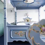 Komplettes Mit 10 Zimmern Villa